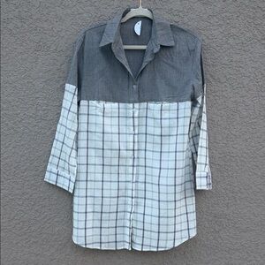 Women's Two-Tone Gray and White Plaid Button-Down Shirt